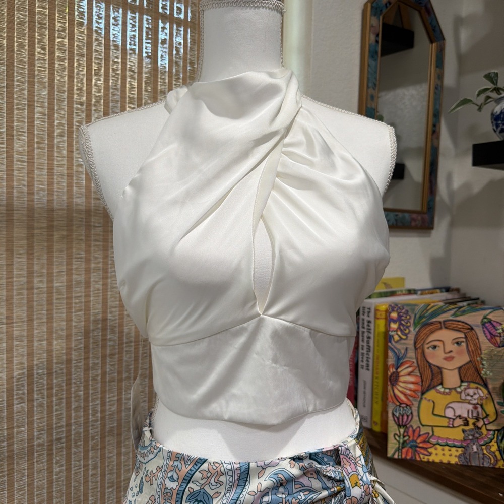 Satin Halter Crop Top Woman's Shirt Size M Crop Festival Keyhole Boho nwt $55